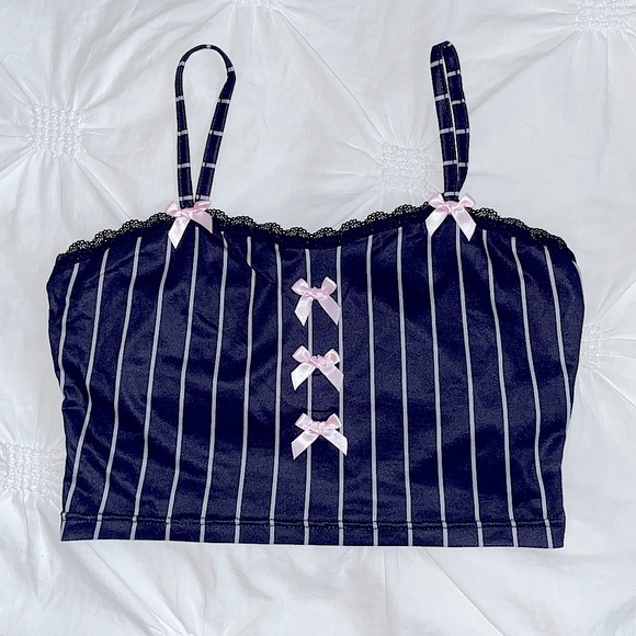 Dolly Pinstripe Bow Front Lace Cami Crop Top - Picture 2 of 6